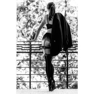 Black Secret Lace Lingerie Garter Set Women Skinblack Tights